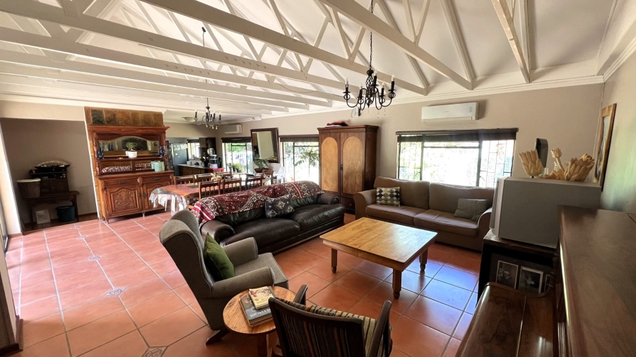 4 Bedroom Property for Sale in Pellissier Free State